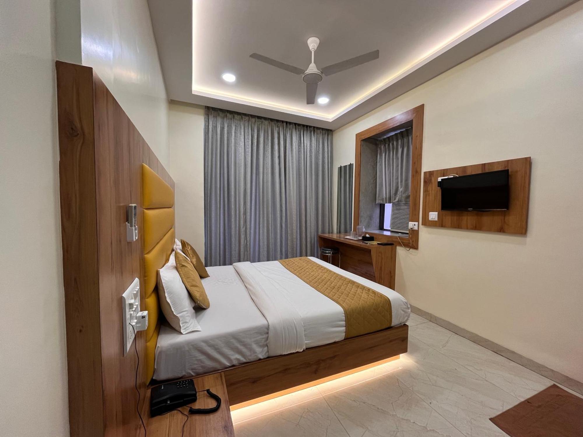 Hotel National - Grant Road 孟买 外观 照片